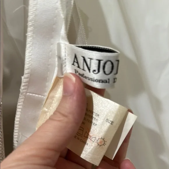 Elegant Strapless White Wedding Gown- worn once - Picture 6 of 10